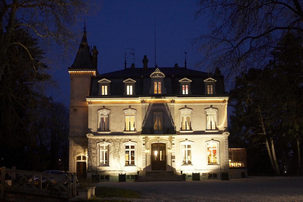Chambres Au Chateau - Le Clos Des Tourelles Chalon sur Saone Esterno foto